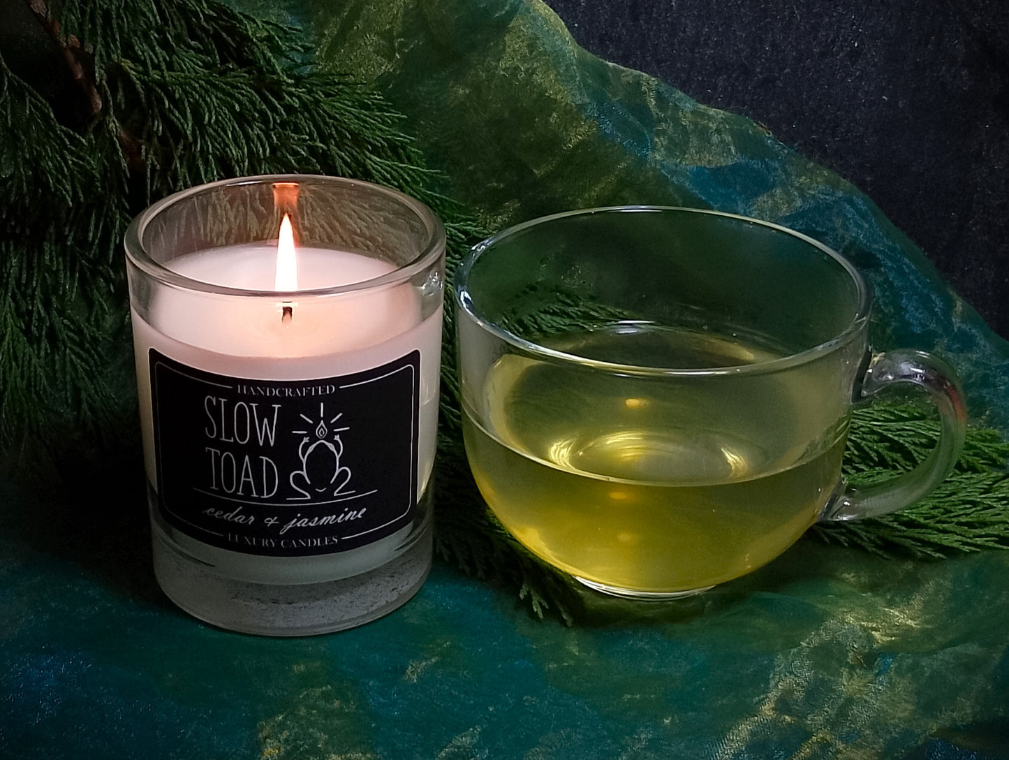 Cedar & Jasmine Scented Candle